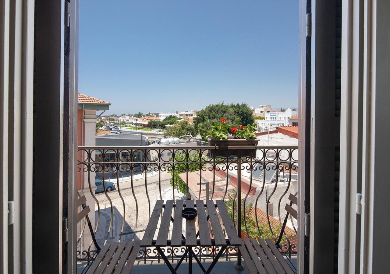 Casa Mespilea Hotel Paphos Bagian luar foto