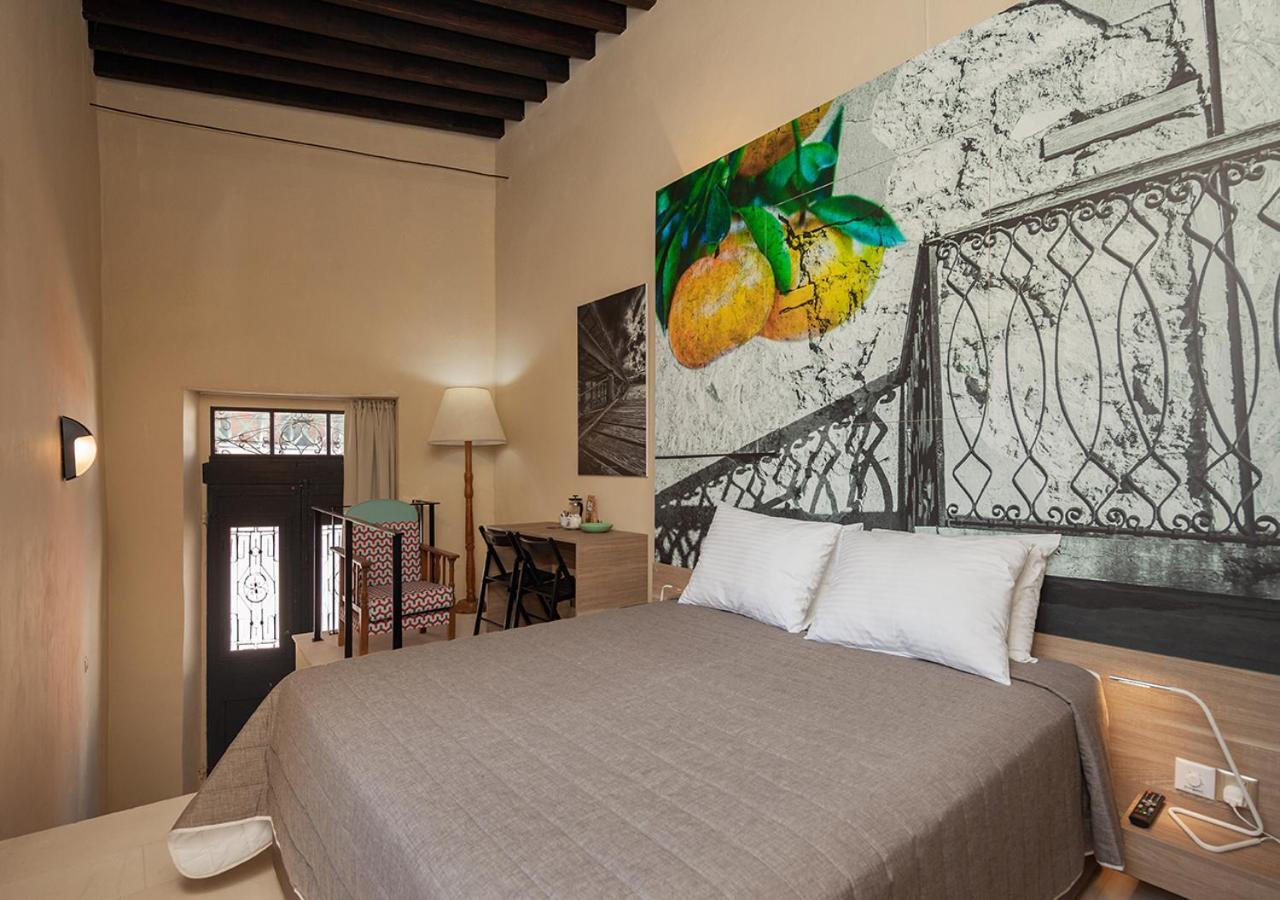 Casa Mespilea Hotel Paphos Bagian luar foto