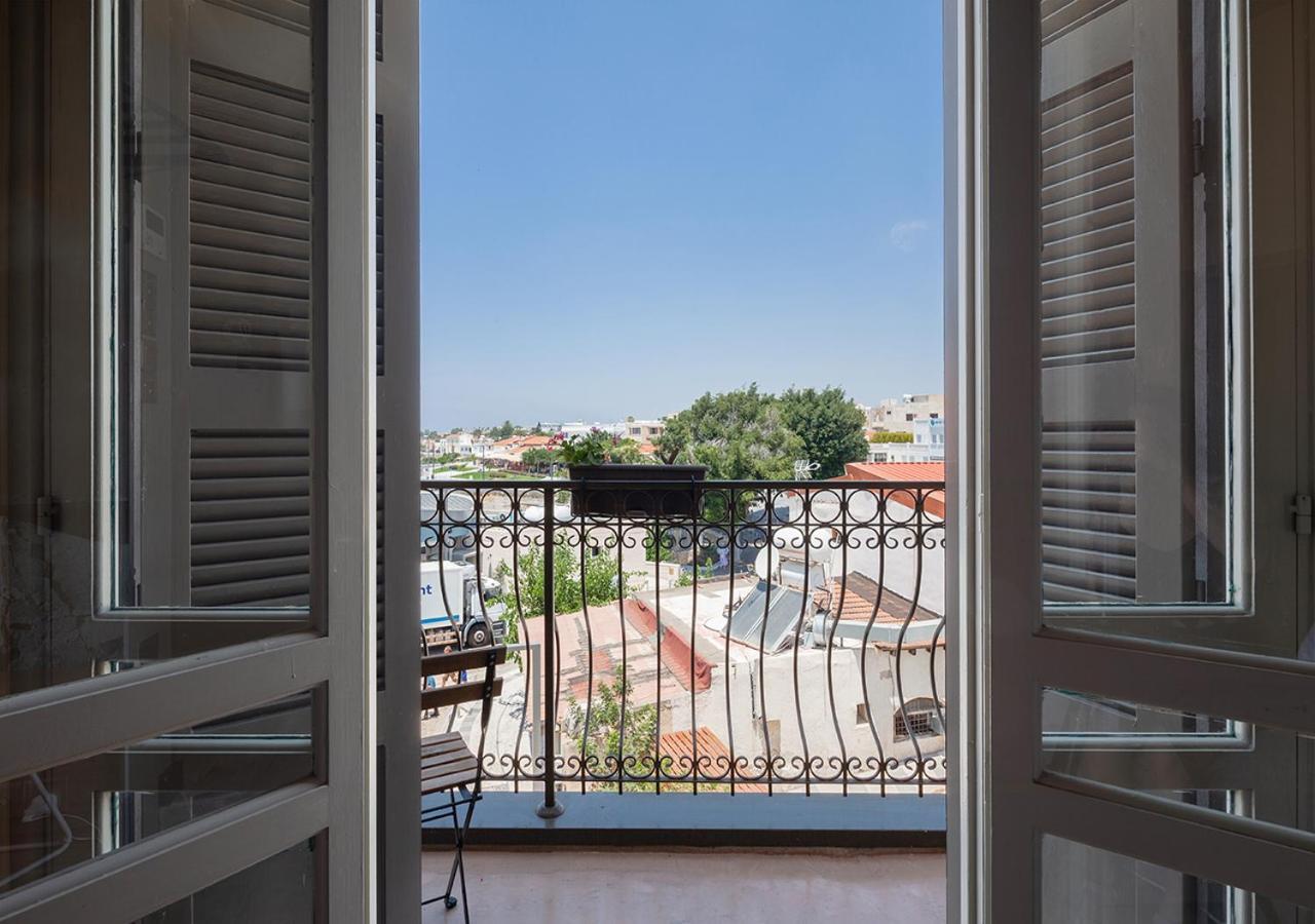 Casa Mespilea Hotel Paphos Bagian luar foto